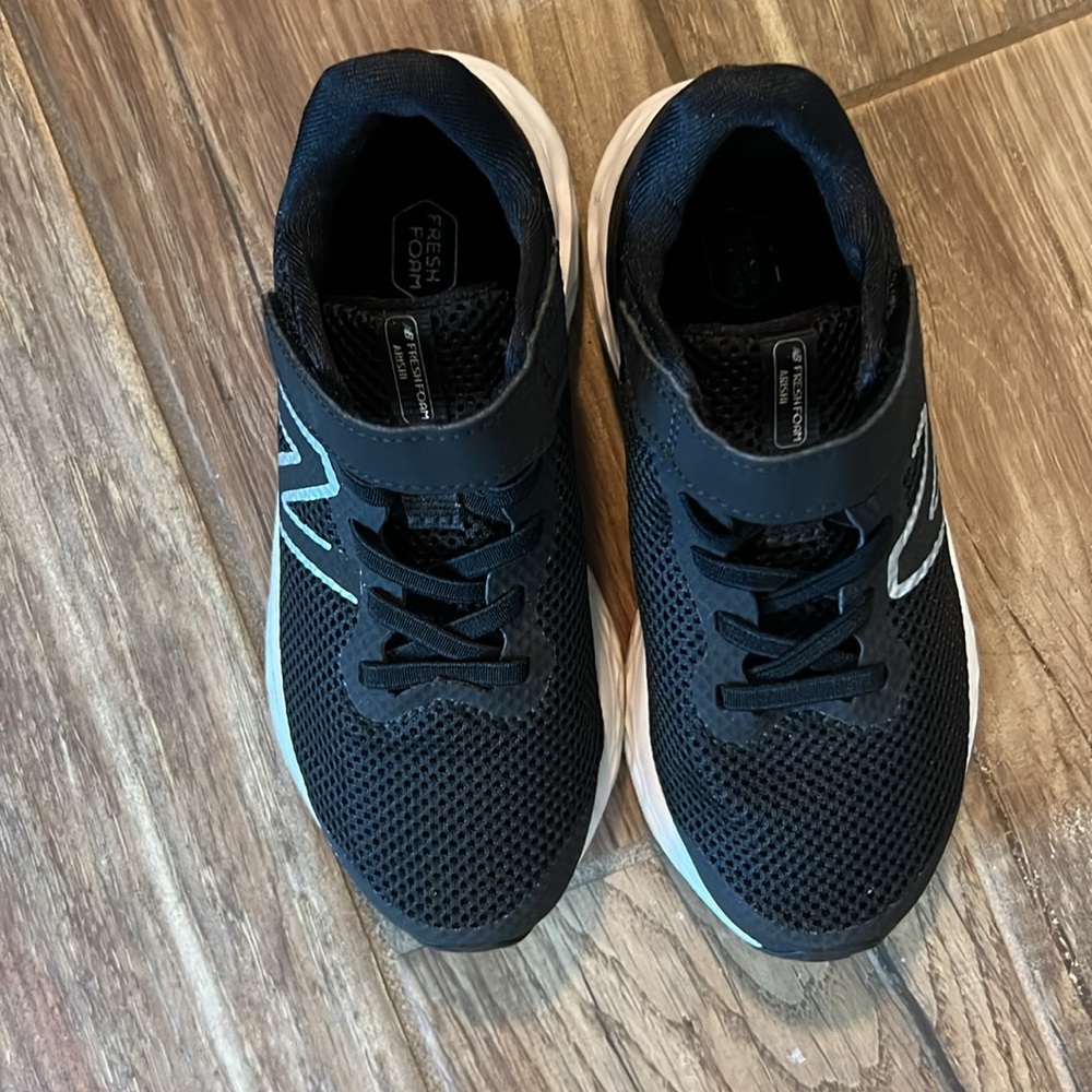 NWOT • NEW BALANCE Fresh Foam Arishi Toddler Sneaker - Picture 5 of 7